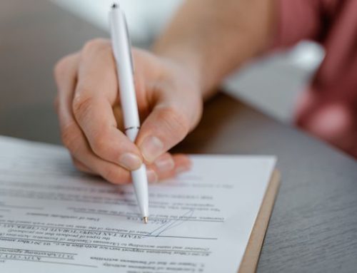 Trabajo da 20 días a las empresas para que detallen salario, jornada y periodo de prueba en los contratos